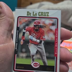 Topps Elly De La Cruz Reds Card with Red and White Accents